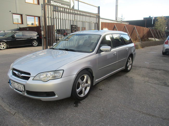 Subaru Legacy 2004