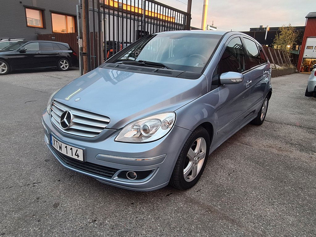 Mercedes-Benz B 2006