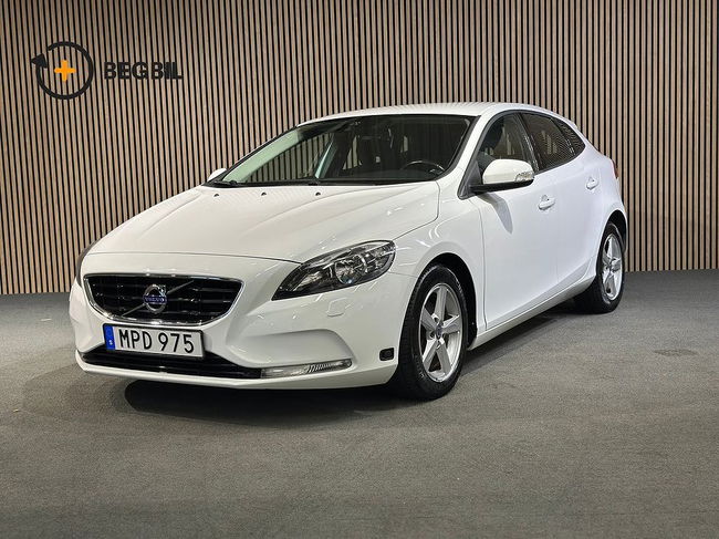 Volvo V40 2014