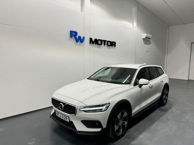 Volvo V60 2019