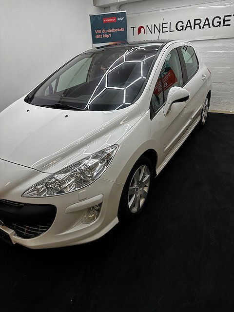 Peugeot 308 2010