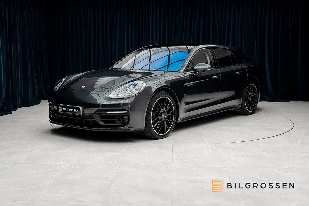 Porsche Panamera 2023