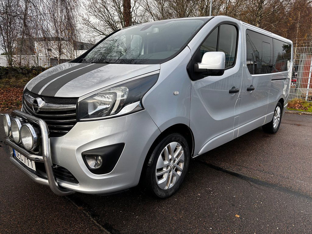 Opel Vivaro 2016