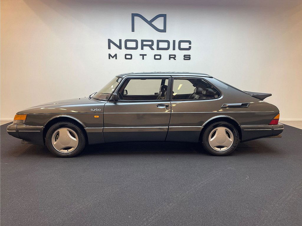 Saab 900 1989