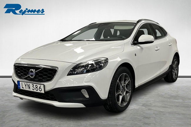 Volvo V40 2015