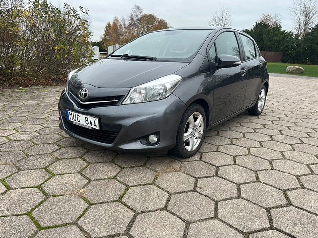 Toyota Yaris 2012