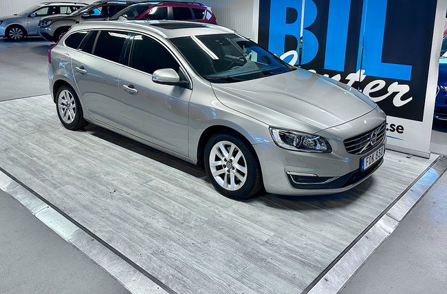 Volvo V60 2015