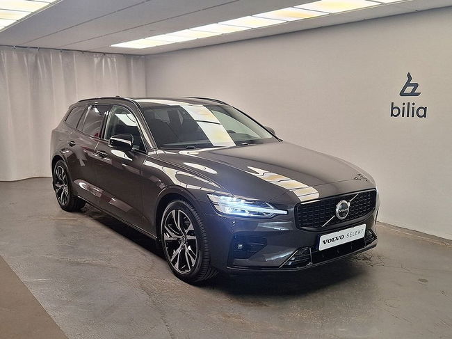 Volvo V60 2023