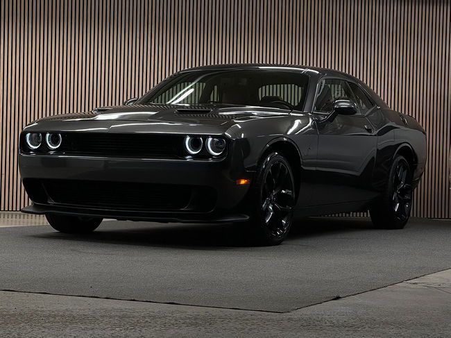 Dodge Challenger 2020