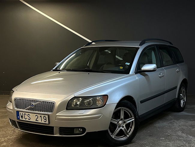 Volvo V50 2004