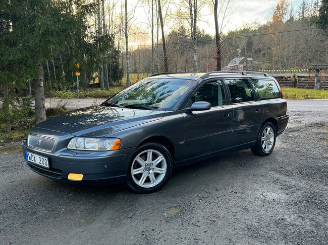 Volvo V70 2004