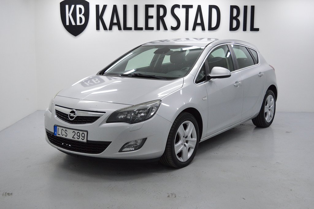 Opel Astra 2012