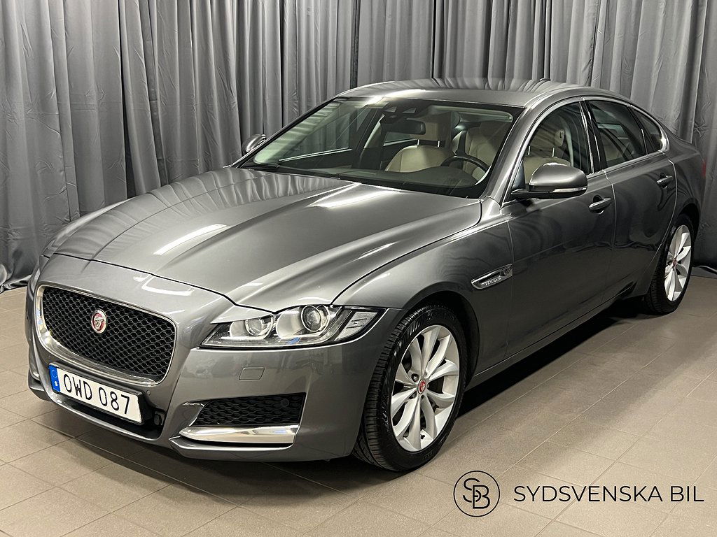 Jaguar XF 2017