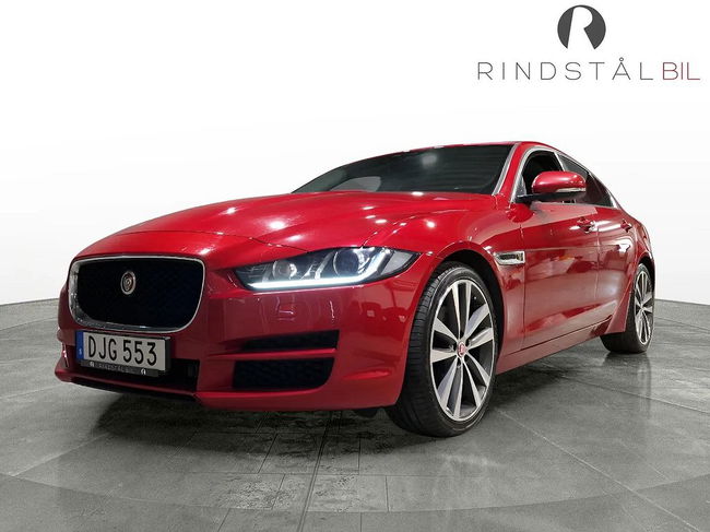 Jaguar XE 2016