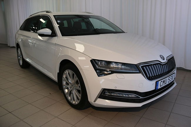 Skoda Superb 2021