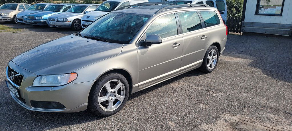 Volvo V70 2011