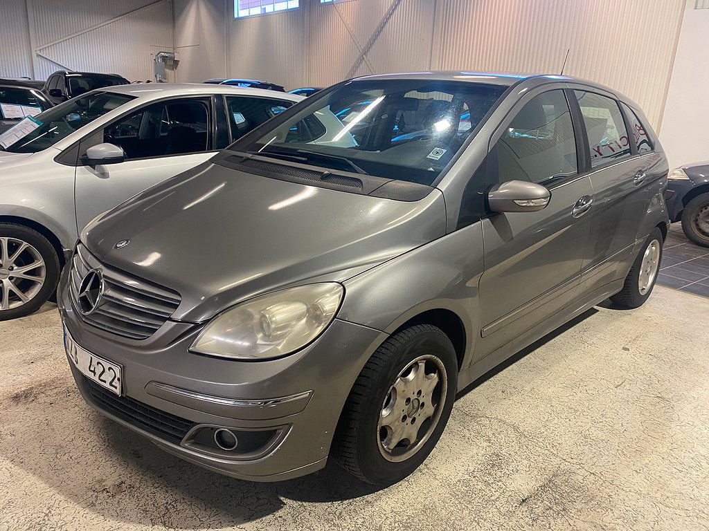 Mercedes-Benz B 2005