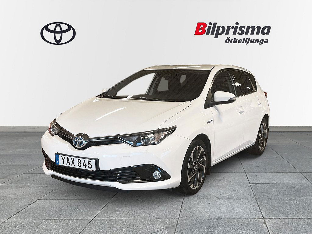 Toyota Auris 2015