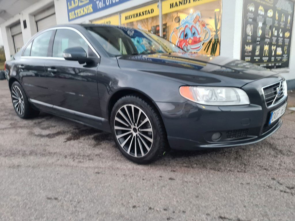 Volvo S80 2009