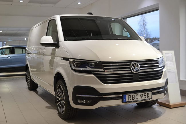 Volkswagen Transporter 2024