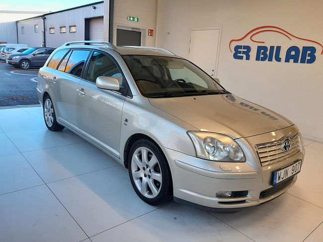 Toyota Avensis 2004