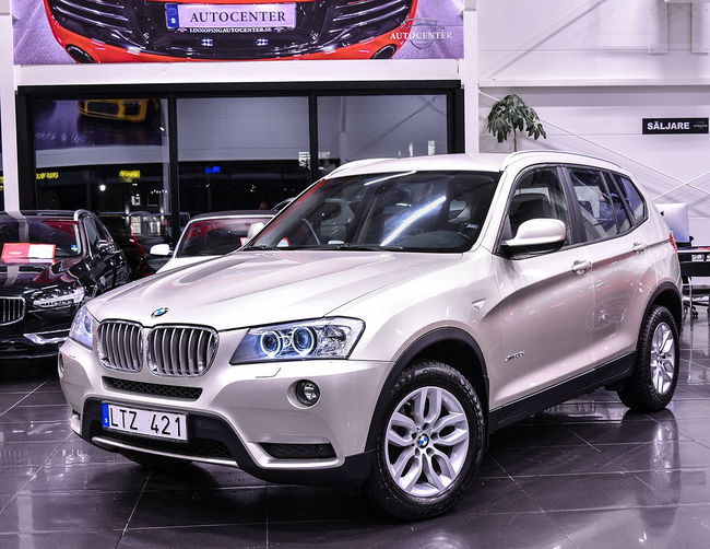 BMW X3 2011