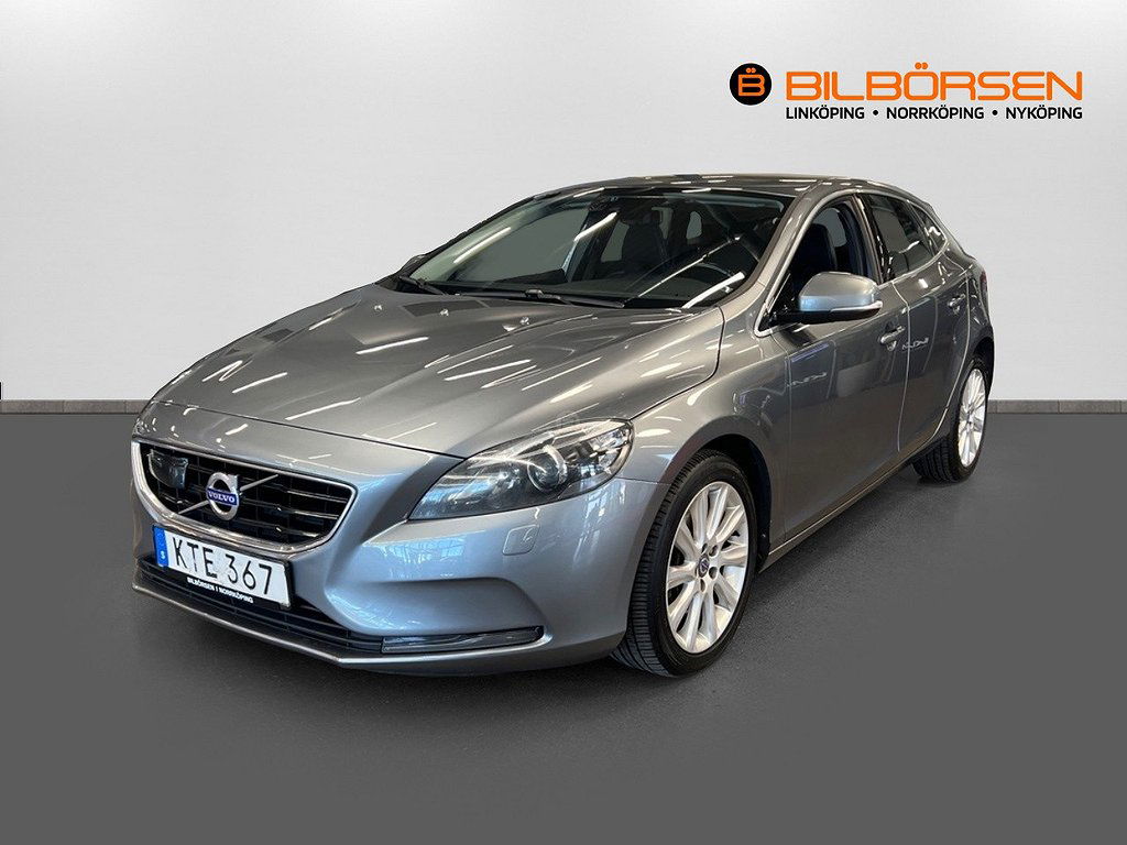 Volvo V40 2015