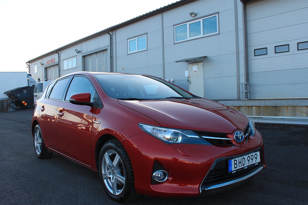 Toyota Auris 2014