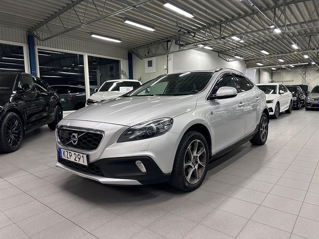 Volvo V40 2015