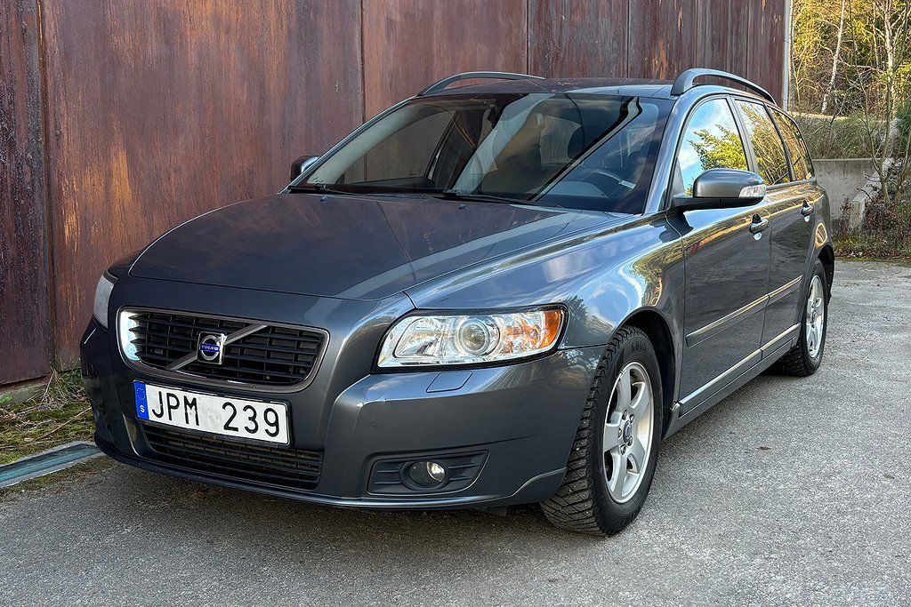 Volvo V50 2009