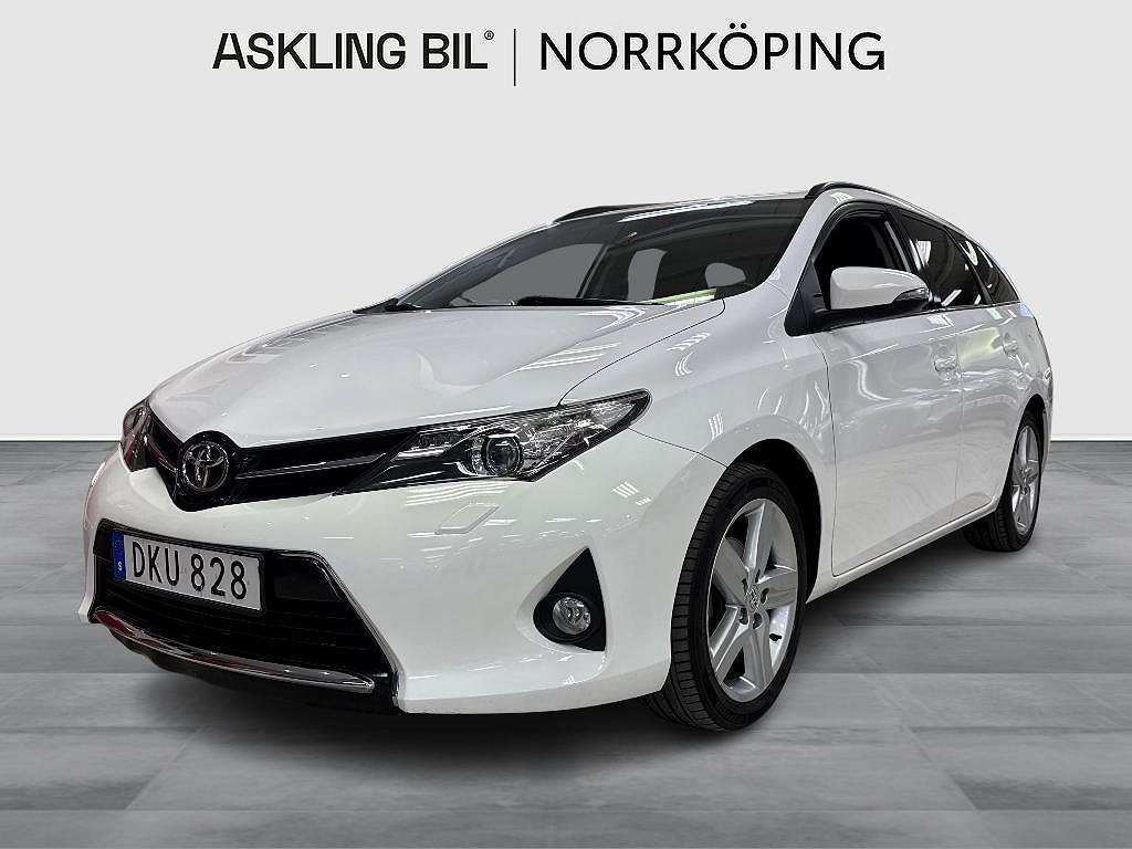 Toyota Auris 2014