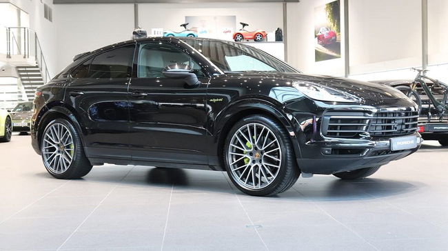 Porsche Cayenne 2022