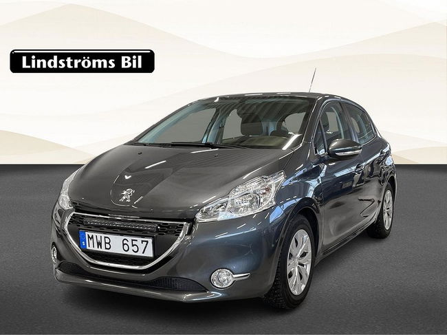 Peugeot 208 2012