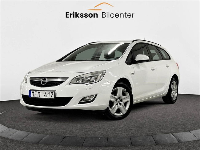 Opel Astra 2011