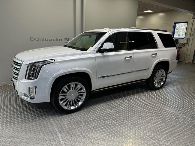 Cadillac Escalade 2016