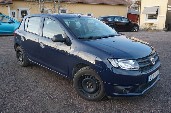 Dacia Sandero 2015