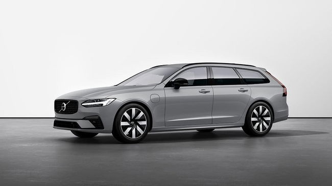 Volvo V90 2024