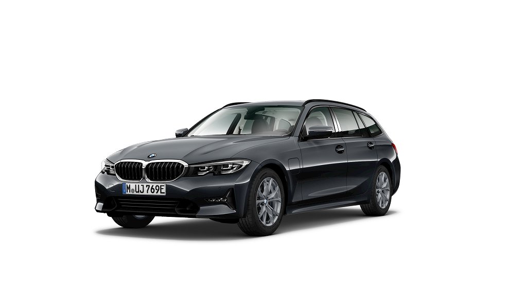 BMW 3 Series 330e 2021