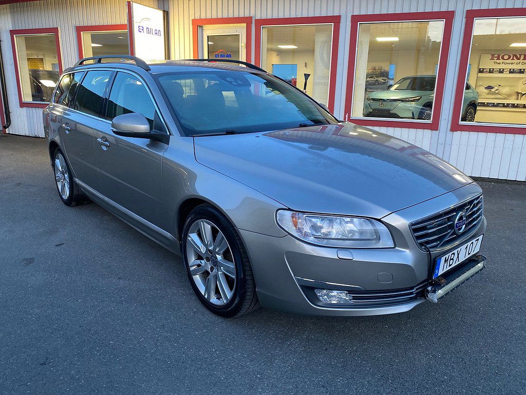 Volvo V70 2015