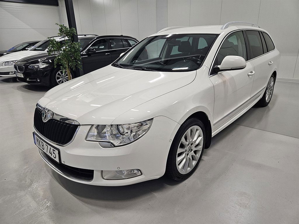 Skoda Superb 2012