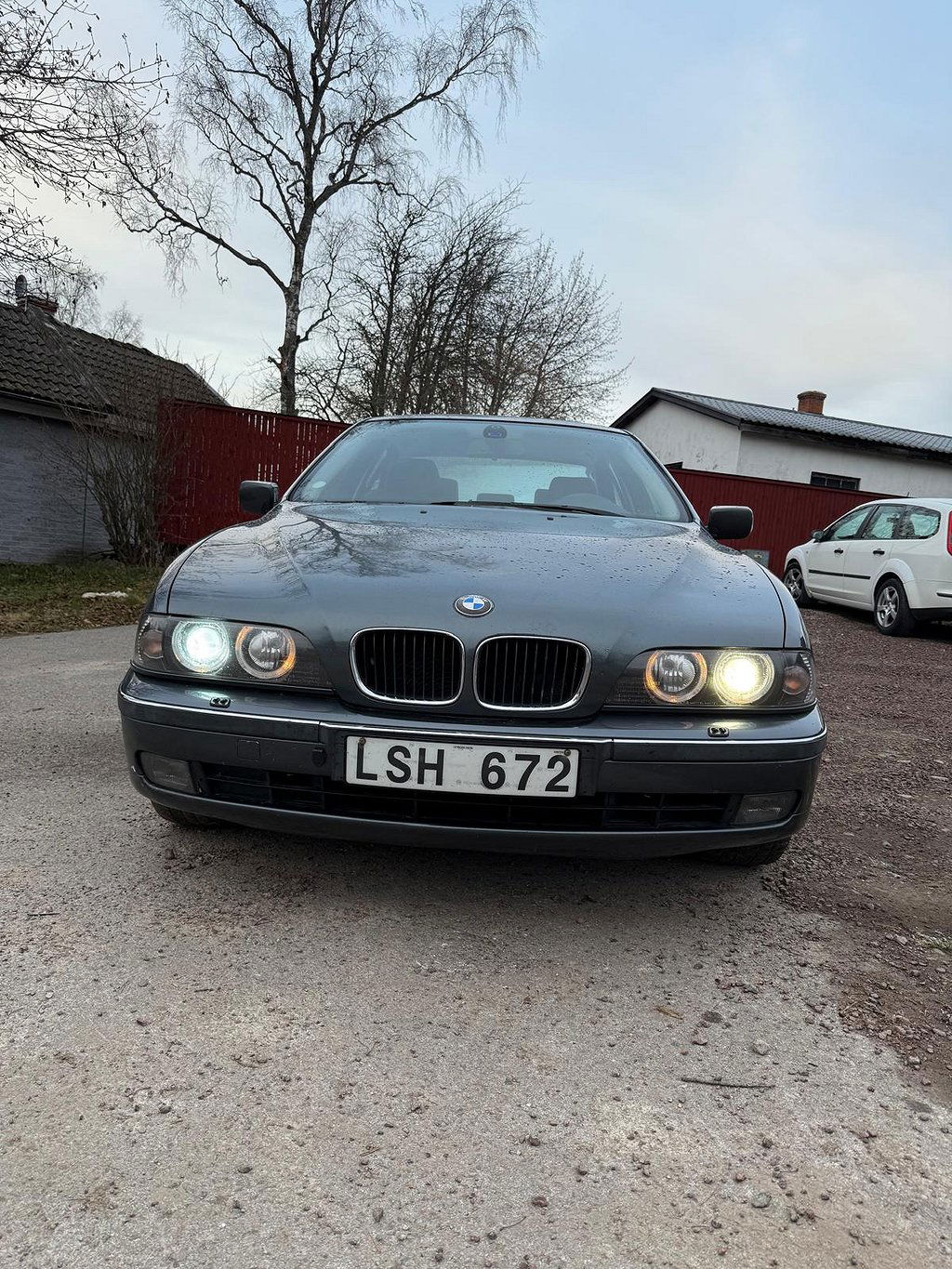 BMW 5 Series 523 1999