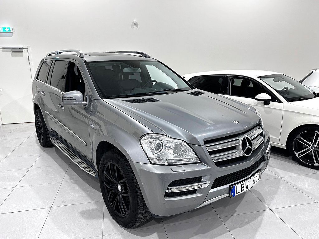 Mercedes-Benz GL 2010