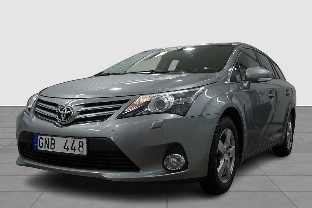 Toyota Avensis 2013