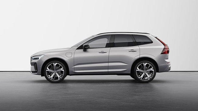 Volvo XC60 2025