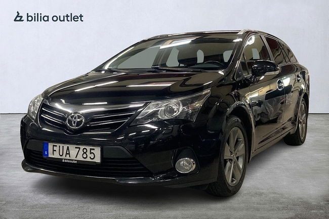 Toyota Avensis 2015