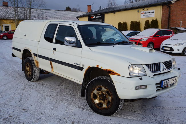 Mitsubishi L200 2005