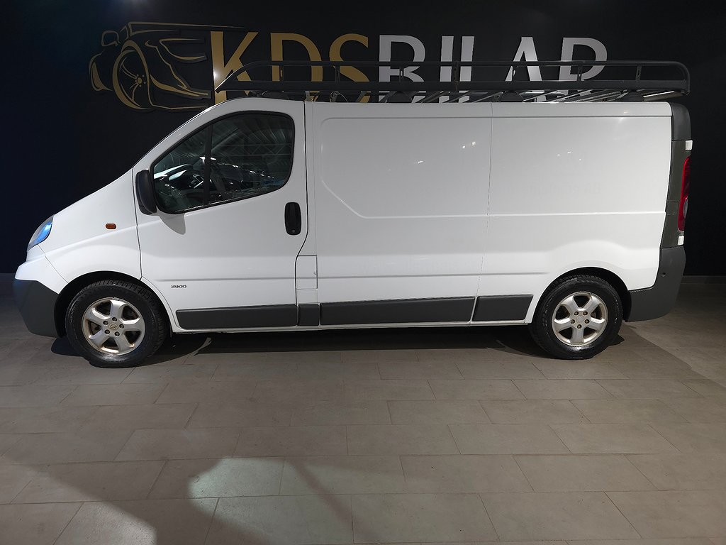 Opel Vivaro 2011