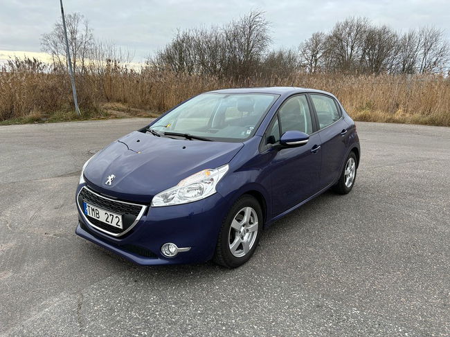 Peugeot 208 2013