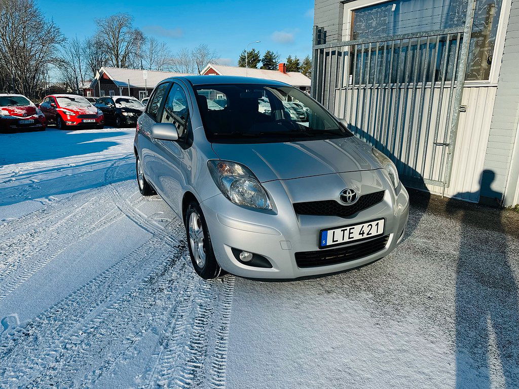 Toyota Yaris 2011