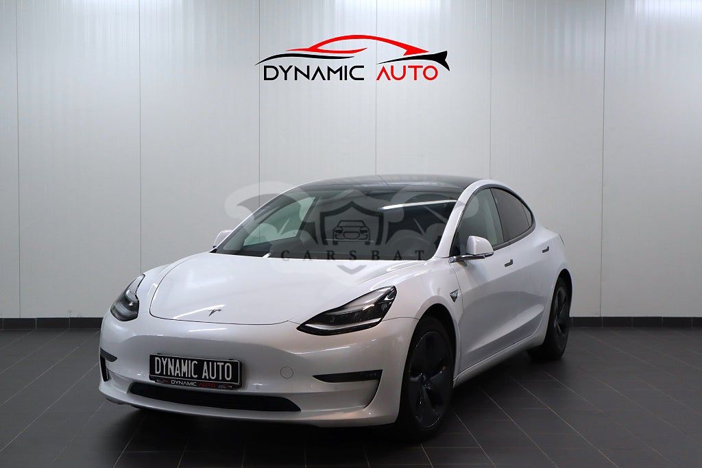 Tesla Model 3 2020